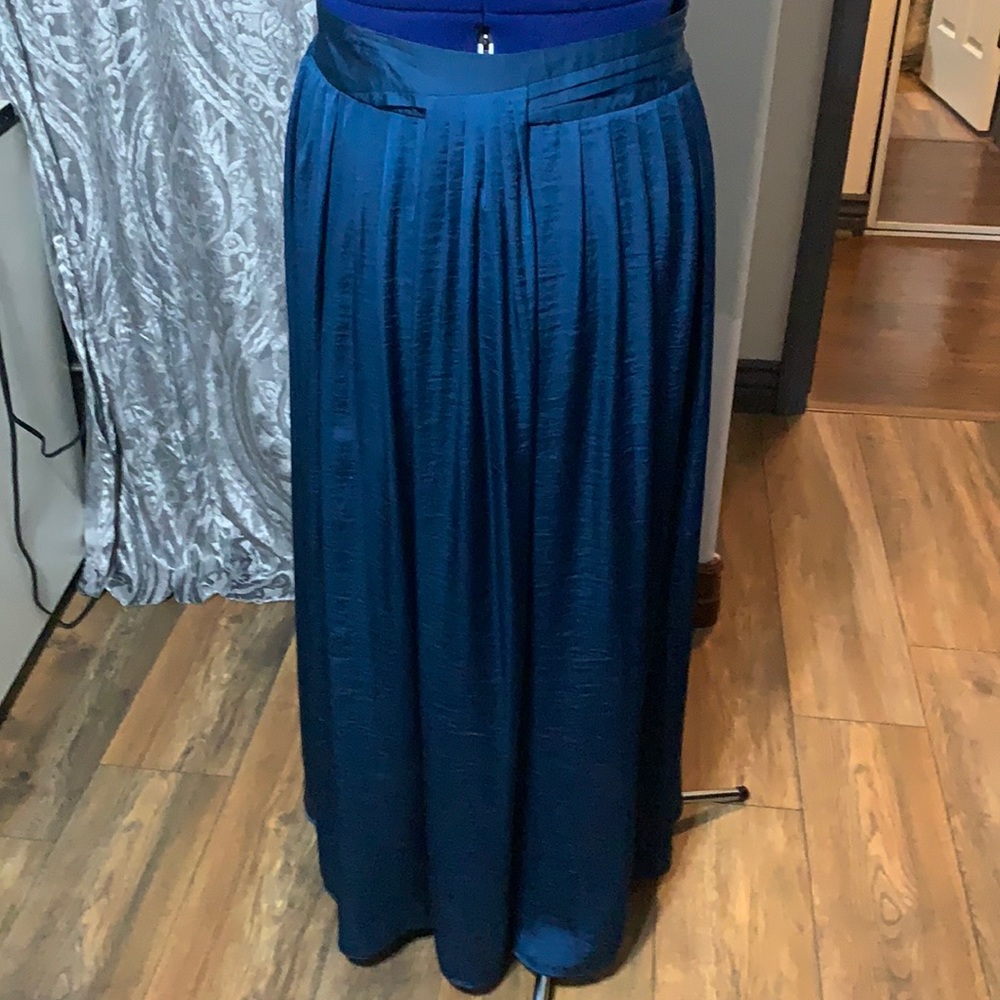 Worthington maxi skirt